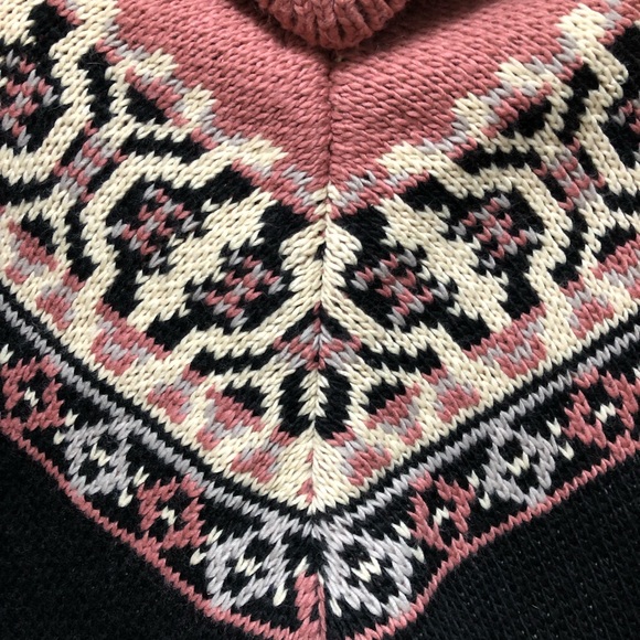 Free People sweater cape - Picture 4 of 4
